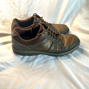 ROCKPORT MENS GET YOUR KICKS MUDGUARD BLUCHER SNEAKER - DARK BROWN SIZE 10.5